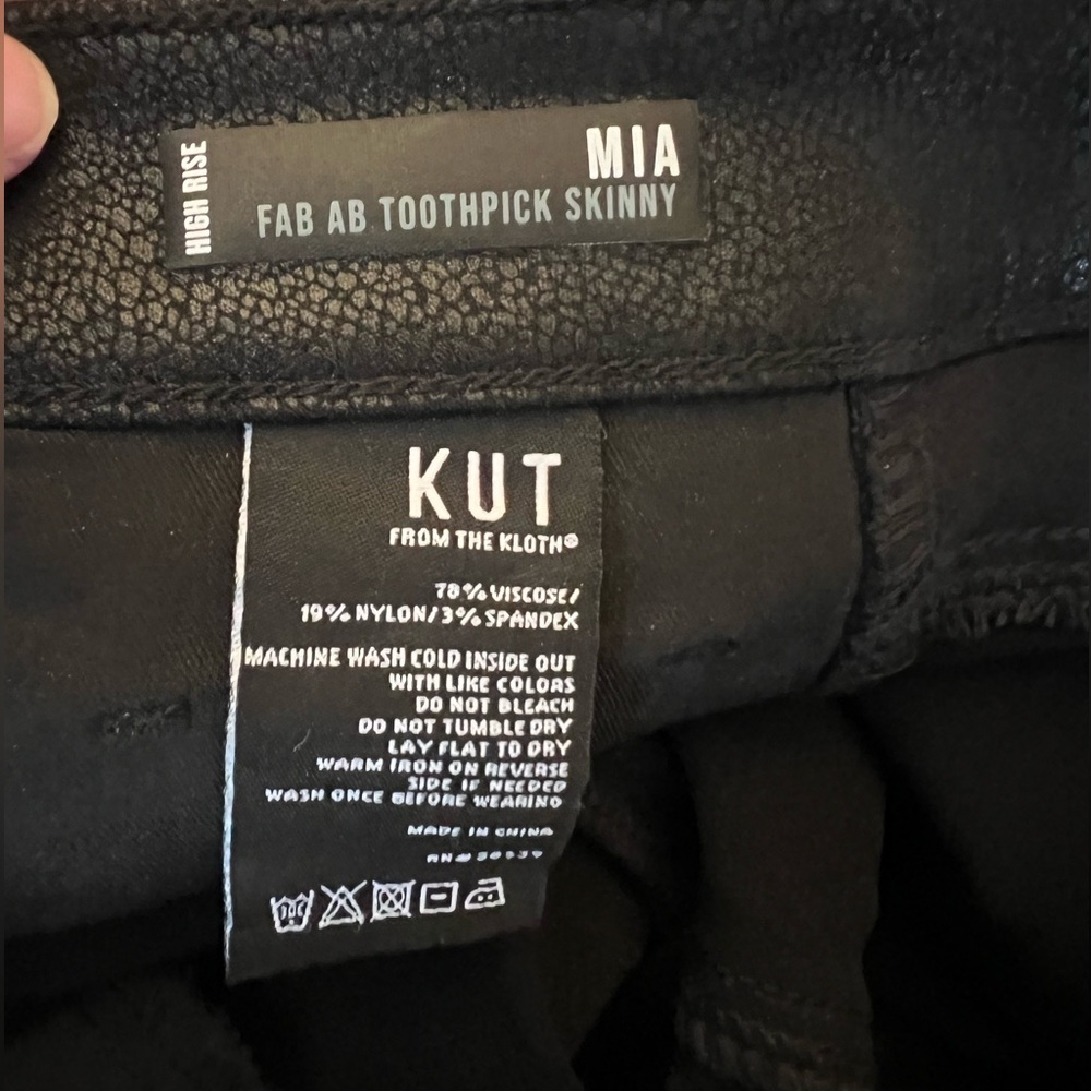 Kut From the Kloth brand women’s faux leather pants m. Style Mia size M black - Picture 6 of 7